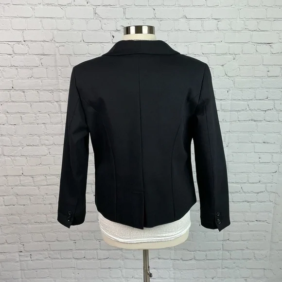 C&B Black Single Button Blazer Size Medium - Picture 3 of 10